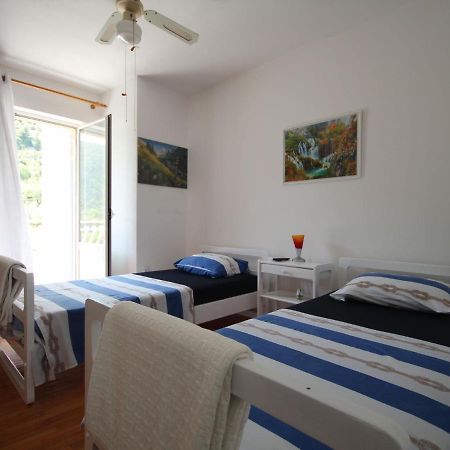 Račišće Holiday Home Lolita By Interhome מראה חיצוני תמונה